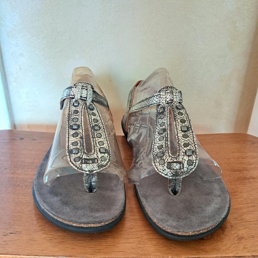 Taos Trance Womens 40 US 9-9.5 Metallic Pewter Leather Studded Sandals Comfort - Picture 6 of 10